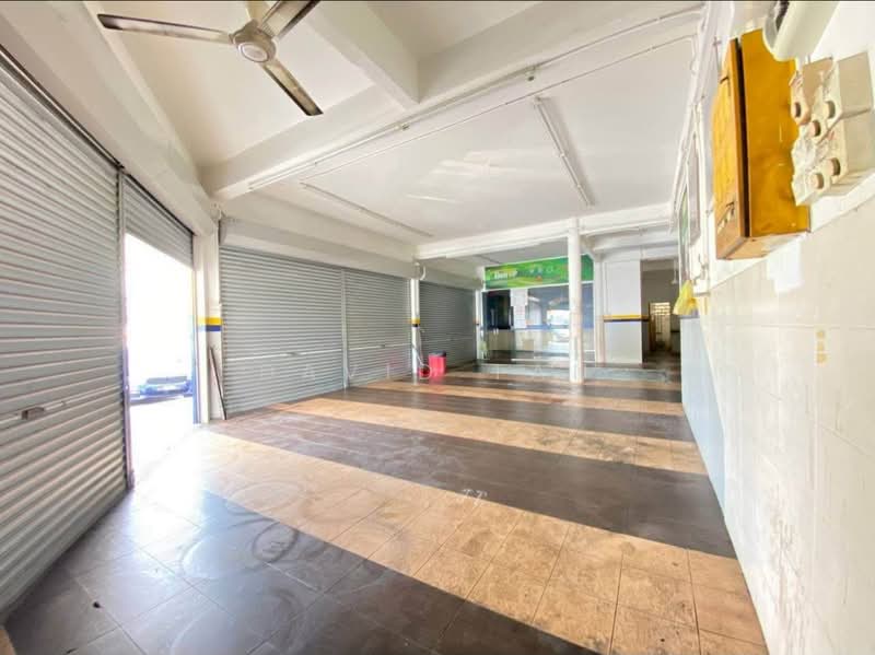 Shop for Rent in Cheras (Kuala Lumpur) - David Tan - Interior - PropertyGuru.com.my