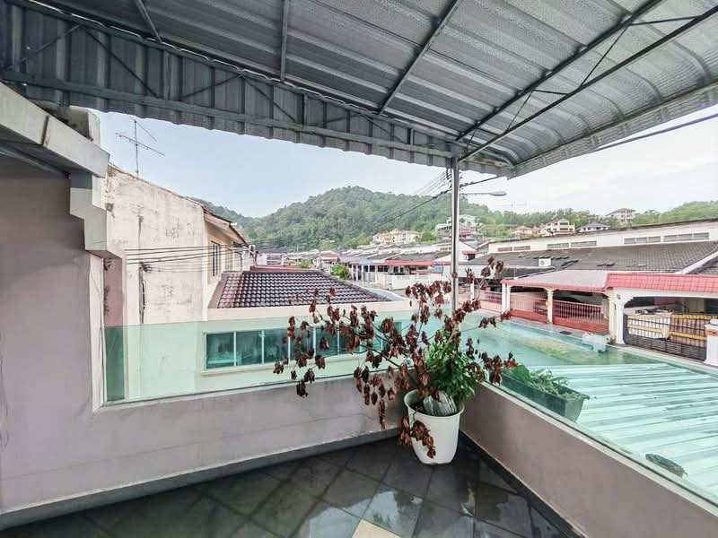 Rumah Teres 2 Tingkat untuk Dijual di Taman Soga (Batu Pahat) - UMAIR ZANIL - PropertyGuru.com.my