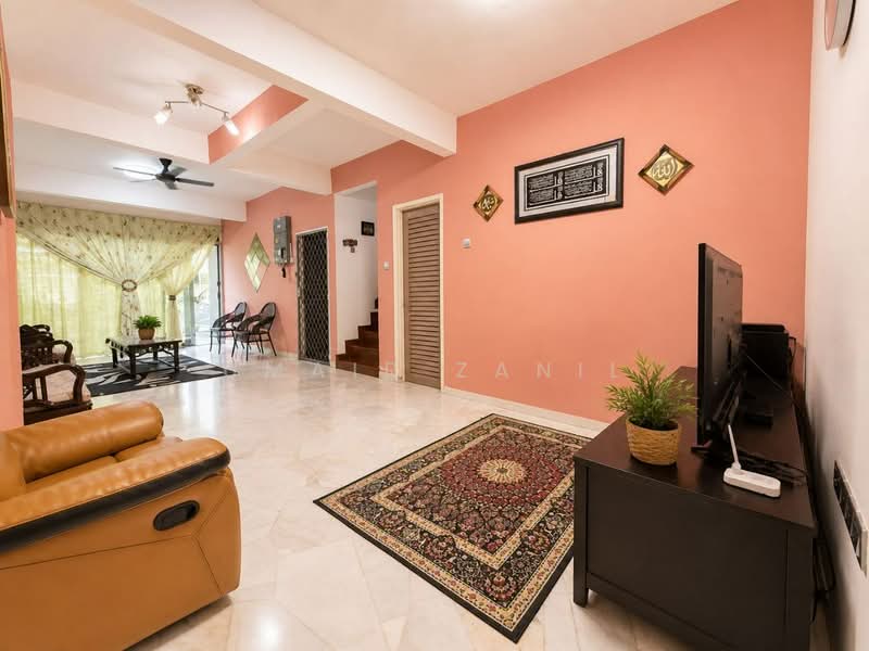 Rumah Teres 2 Tingkat untuk Dijual di Taman Soga (Batu Pahat) - UMAIR ZANIL - PropertyGuru.com.my