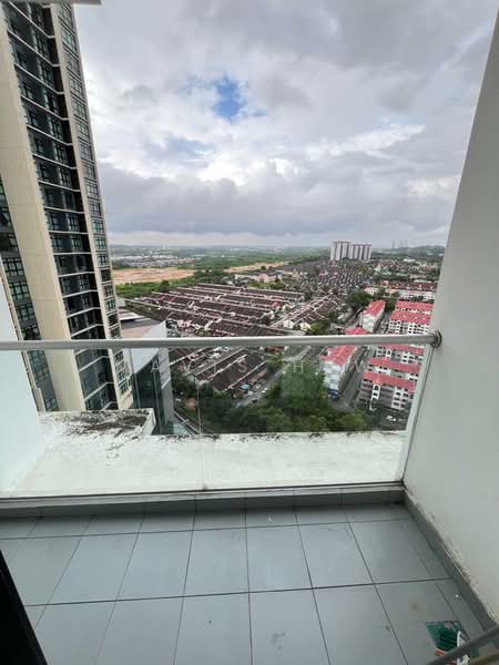 Servis Apartment untuk Disewa di The Platino Serviced Apartment - Mavis Hew - Balcony - PropertyGuru.com.my