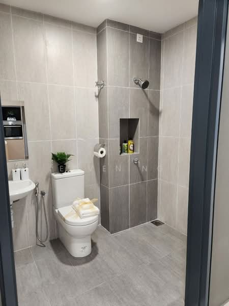 Service Residence for Sale at Sky Loft Premium Suites - Edven Ng - Bathroom - PropertyGuru.com.my