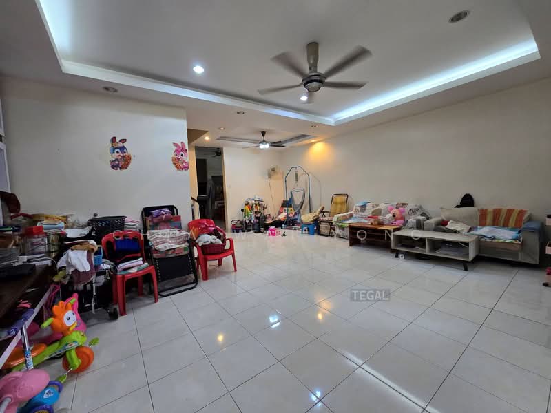 Rumah Teres untuk Dijual di Bandar Puteri Klang (Klang) - Chia Wai Yong - Living Room - PropertyGuru.com.my