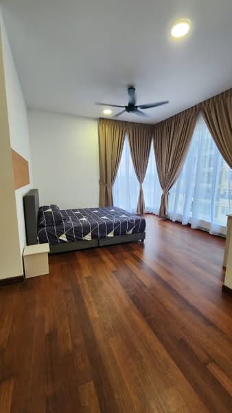 Kondominium untuk Disewa di Paraiso Residence @ The Earth - JR Low - Bedroom - PropertyGuru.com.my