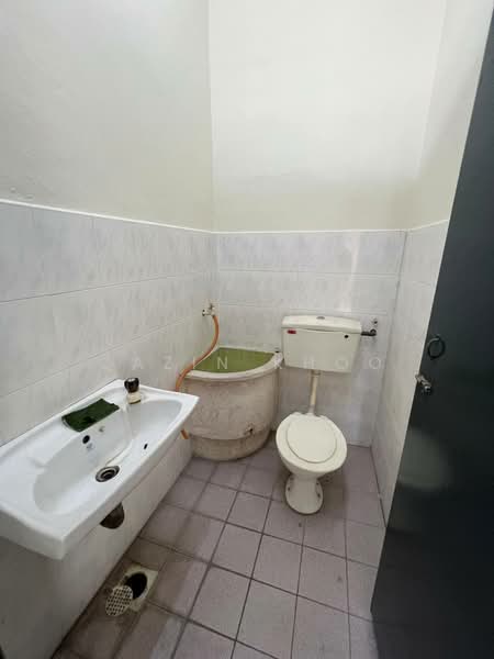 Rumah Teres 2 Tingkat untuk Dijual di Bercham (Ipoh) - Qazin Khoo - Bathroom - PropertyGuru.com.my