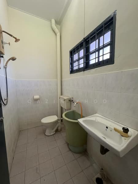 Rumah Teres 2 Tingkat untuk Dijual di Bercham (Ipoh) - Qazin Khoo - Bathroom - PropertyGuru.com.my