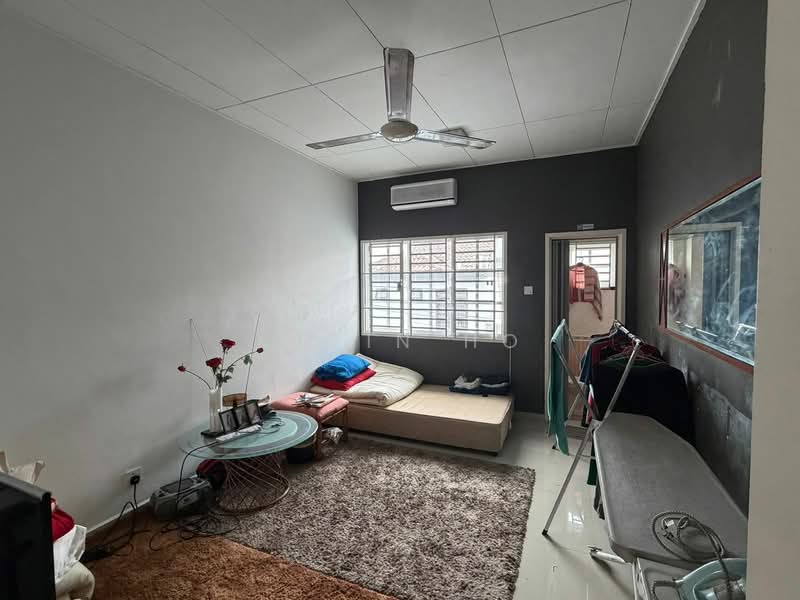 Rumah Teres 2 Tingkat untuk Dijual di Taman Megah Ria (Masai) - Kevin Ho - Bedroom - PropertyGuru.com.my