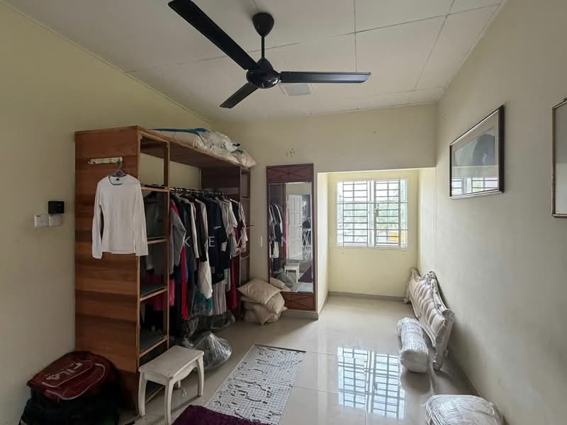 Rumah Teres 2 Tingkat untuk Dijual di Taman Megah Ria (Masai) - Kevin Ho - Bedroom - PropertyGuru.com.my