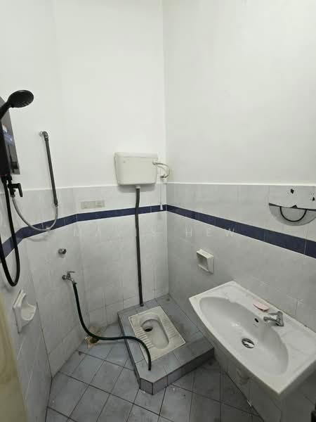 Rumah Teres 1 Tingkat untuk Disewa di Johor Bahru (Johor) - Mavis Hew - Bathroom - PropertyGuru.com.my