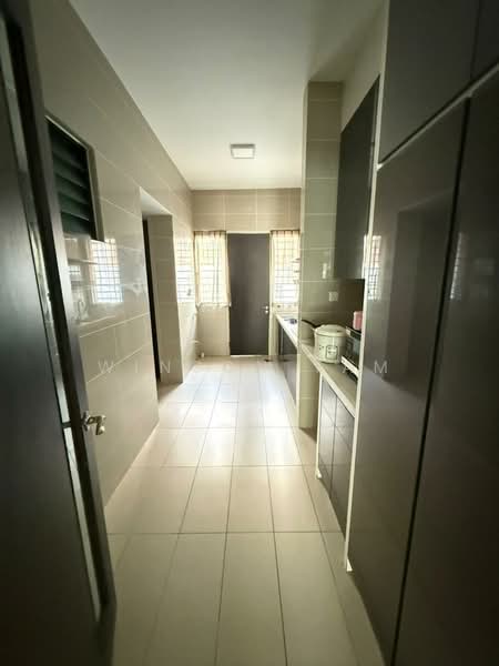 Rumah Teres 2 Tingkat untuk Dijual di U16, Elmina Gardens (Shah Alam) - Winson Tam - Kitchen - PropertyGuru.com.my