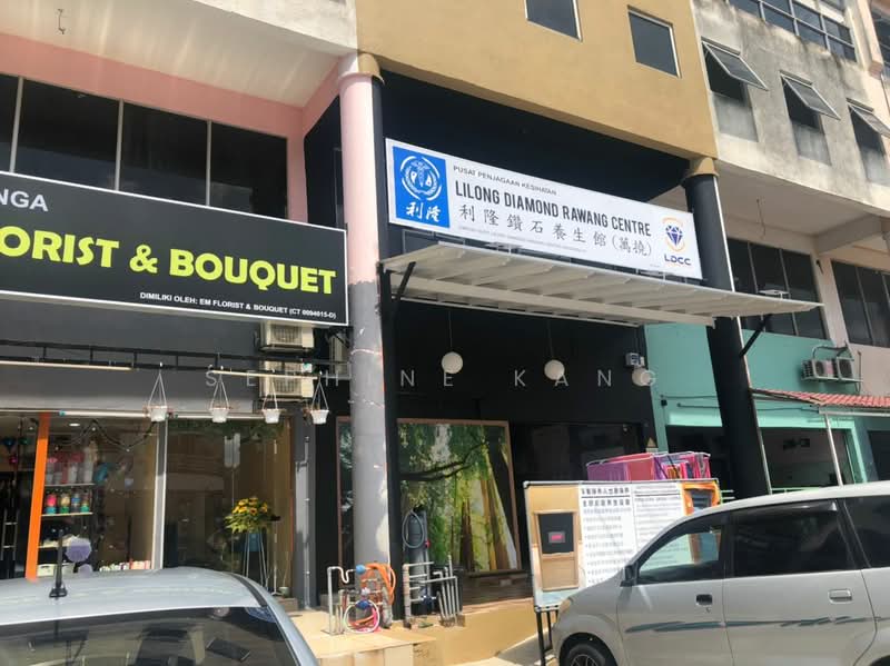 Shop / Office for Rent in Bandar Country Homes (Rawang) - Sephine Kang - Exterior - PropertyGuru.com.my