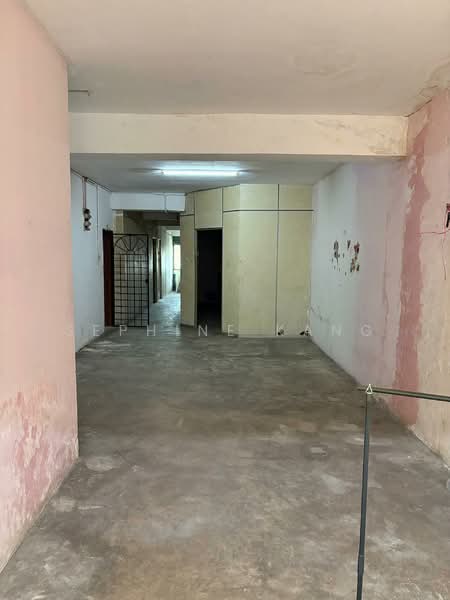 Shop / Office for Rent in Bandar Country Homes (Rawang) - Sephine Kang - Interior - PropertyGuru.com.my