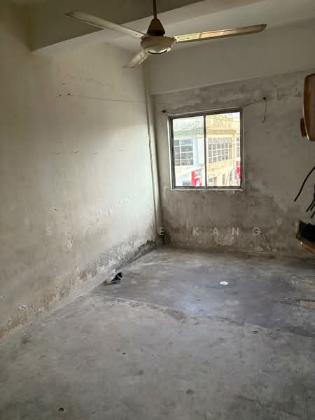 Shop / Office for Rent in Bandar Country Homes (Rawang) - Sephine Kang - Interior - PropertyGuru.com.my