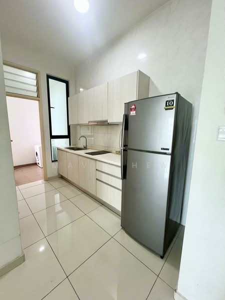 Service Residence for Rent at D'Summit Residences - Mavis Hew - Kitchen - PropertyGuru.com.my