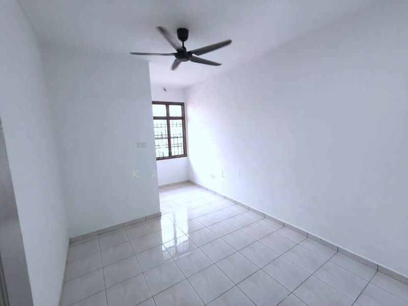 2-storey Terraced House for Sale in Taman Desa Cemerlang (Ulu Tiram) - Karl Lim - Interior - PropertyGuru.com.my