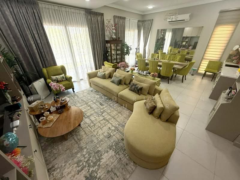 Semi-Detached House for Sale in Cyberjaya (Selangor) - Muhammad Ridhwan Mohd Huzairi - Living Room - PropertyGuru.com.my