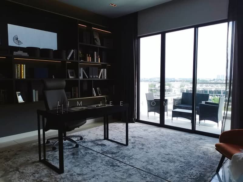 Rumah Berkembar untuk Dijual di Cyberjaya (Selangor) - Lim Jee Hone - Study - PropertyGuru.com.my