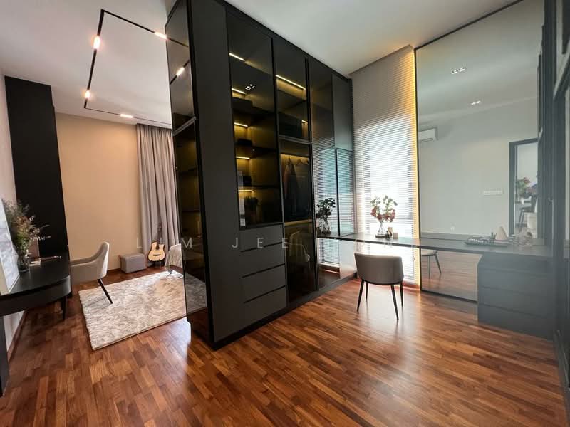 Rumah Berkembar untuk Dijual di Cyberjaya (Selangor) - Lim Jee Hone - Bedroom - PropertyGuru.com.my