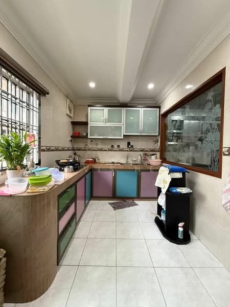 2-storey Terraced House for Sale in Taman Daya (Johor Bahru) - Mavis Hew - Kitchen - PropertyGuru.com.my