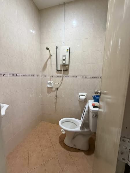 2-storey Terraced House for Sale in Taman Daya (Johor Bahru) - Mavis Hew - Bathroom - PropertyGuru.com.my