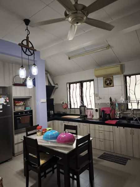 1.5-storey Terraced House for Sale in Bukit Raja (Selangor) - Yew Long Woi - PropertyGuru.com.my