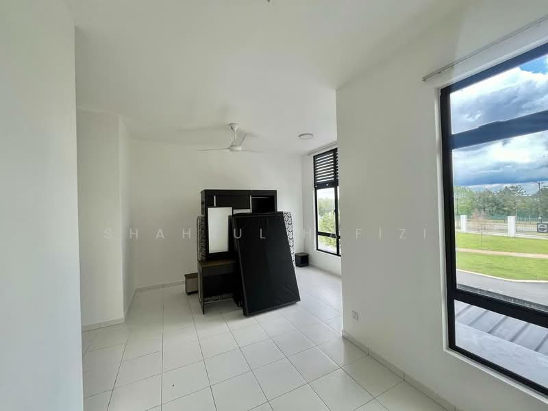 Rumah Teres 2 Tingkat untuk Dijual di Eco Grandeur (Puncak Alam) - Shahrul Hafizi - PropertyGuru.com.my