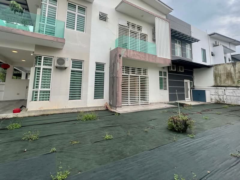 Cluster House for Sale in Mutiara Rini (Skudai) - Seven Kong - Exterior - PropertyGuru.com.my