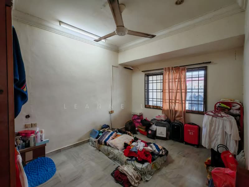 Rumah Teres 1 Tingkat untuk Dijual di Taman Johor Jaya (Johor Bahru) - Leanne Liew - PropertyGuru.com.my