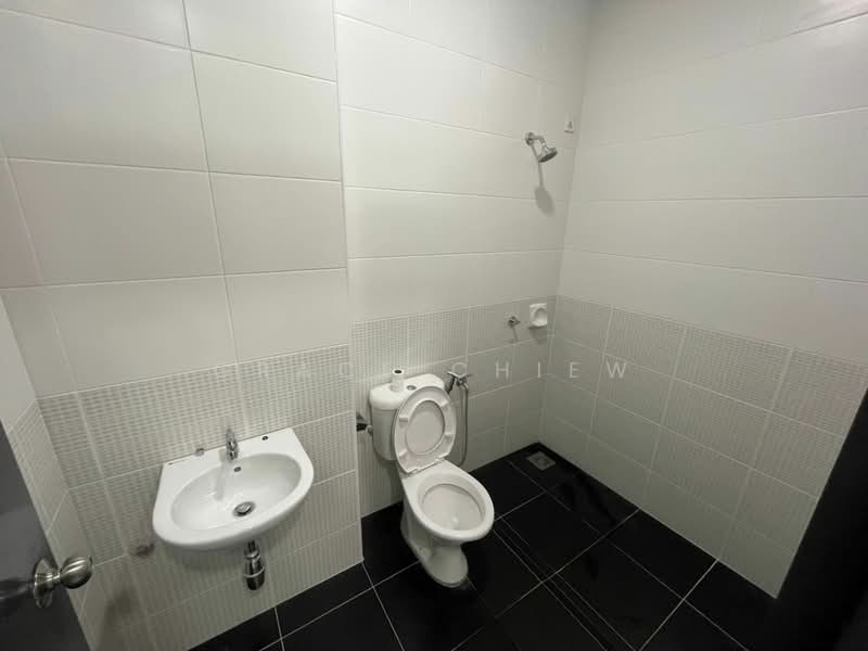 2-storey Terraced House for Sale in Kota Masai (Pasir Gudang) - Grace Chiew - Bathroom - PropertyGuru.com.my