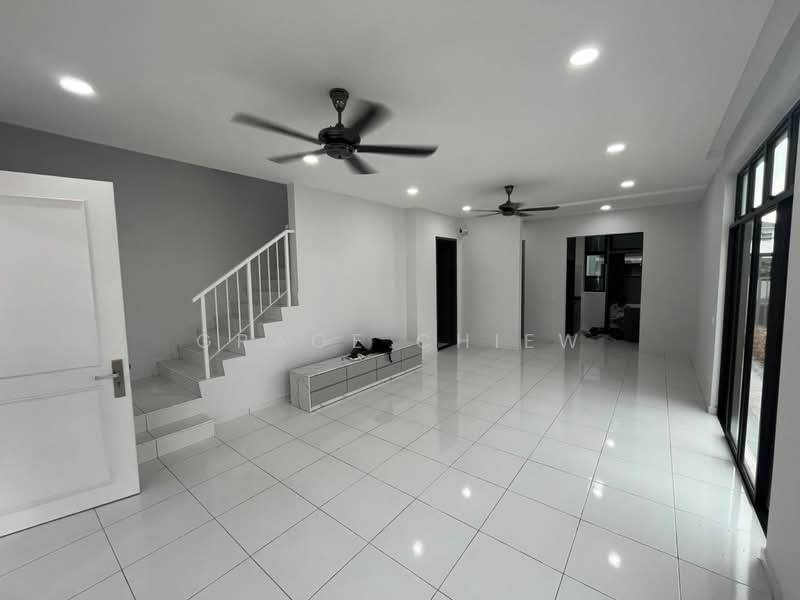 2-storey Terraced House for Sale in Kota Masai (Pasir Gudang) - Grace Chiew - Living Room - PropertyGuru.com.my