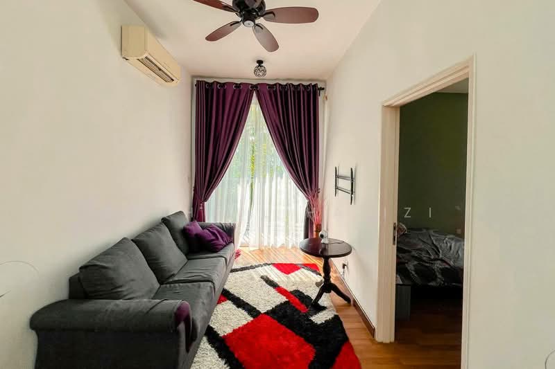 2-storey Terraced House for Sale in Cyberjaya (Selangor) - Shahrul Hafizi - Living Room - PropertyGuru.com.my