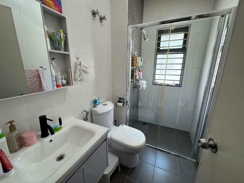 Bungalow for Sale in Cahaya Spk (Shah Alam) - Shiqin Saidin - Bathroom - PropertyGuru.com.my