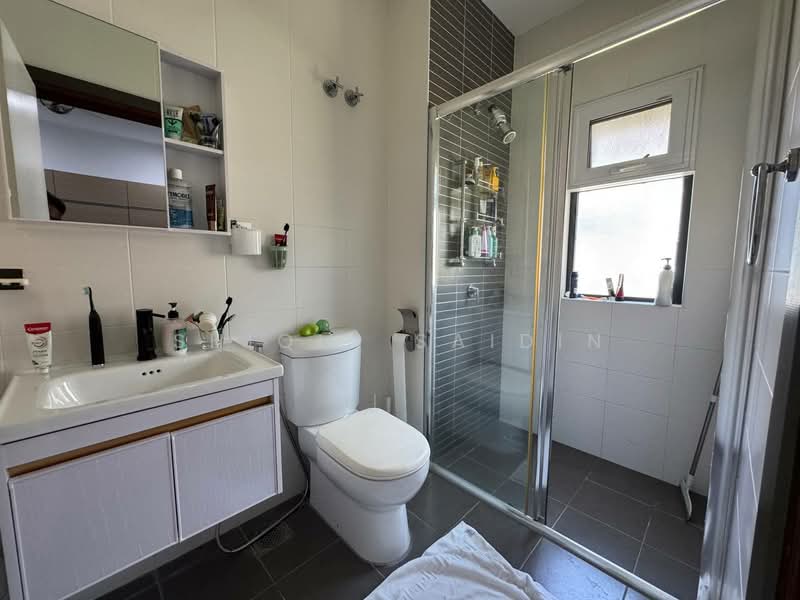 Bungalow for Sale in Cahaya Spk (Shah Alam) - Shiqin Saidin - Bathroom - PropertyGuru.com.my