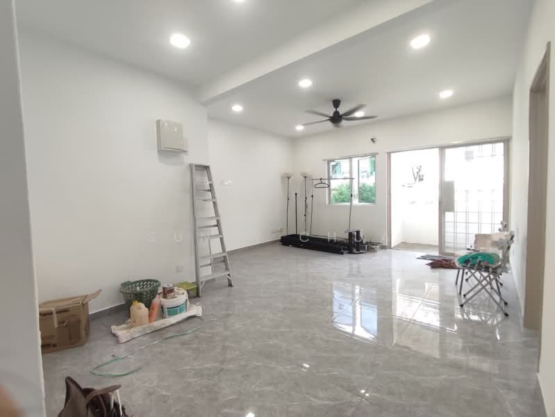 Pangsapuri untuk Dijual di Taman Megah Cheras Apartment - Sunny Chua - Living Room - PropertyGuru.com.my