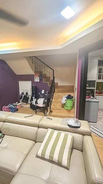 Rumah Teres 2 Tingkat untuk Dijual di Seri Utama Damansara (Kota Damansara) - Vincent Liaw - Living Room - PropertyGuru.com.my