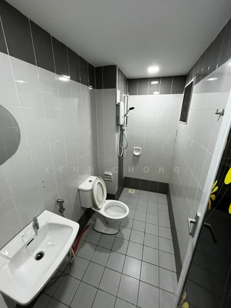 Apartment for Sale at Villa Tropika - Kent Chong - Bathroom - PropertyGuru.com.my