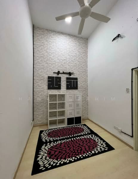 2-storey Terraced House for Sale in Taman Pelangi Semenyih 2 (Semenyih) - Hawa Ibrahim - Interior - PropertyGuru.com.my
