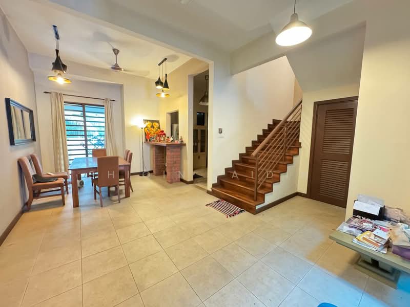 Rumah Teres 2 Tingkat untuk Dijual di Bukit Jelutong (Shah Alam) - Shiqin Saidin - Dining Room - PropertyGuru.com.my