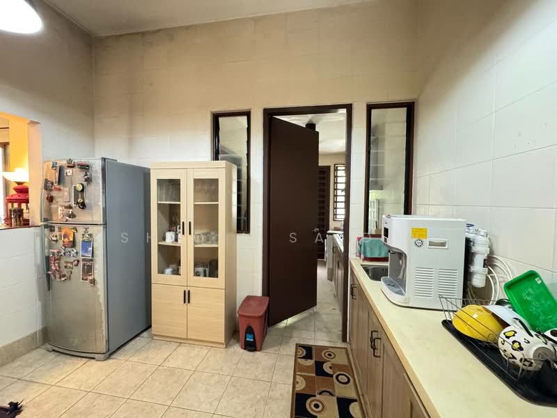 Rumah Teres 2 Tingkat untuk Dijual di Bukit Jelutong (Shah Alam) - Shiqin Saidin - Kitchen - PropertyGuru.com.my