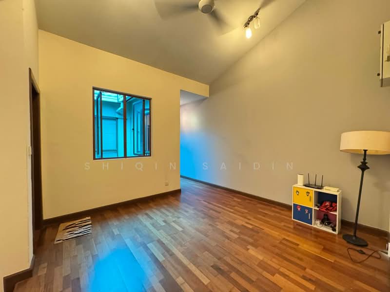 Rumah Teres 2 Tingkat untuk Dijual di Bukit Jelutong (Shah Alam) - Shiqin Saidin - Living Room - PropertyGuru.com.my