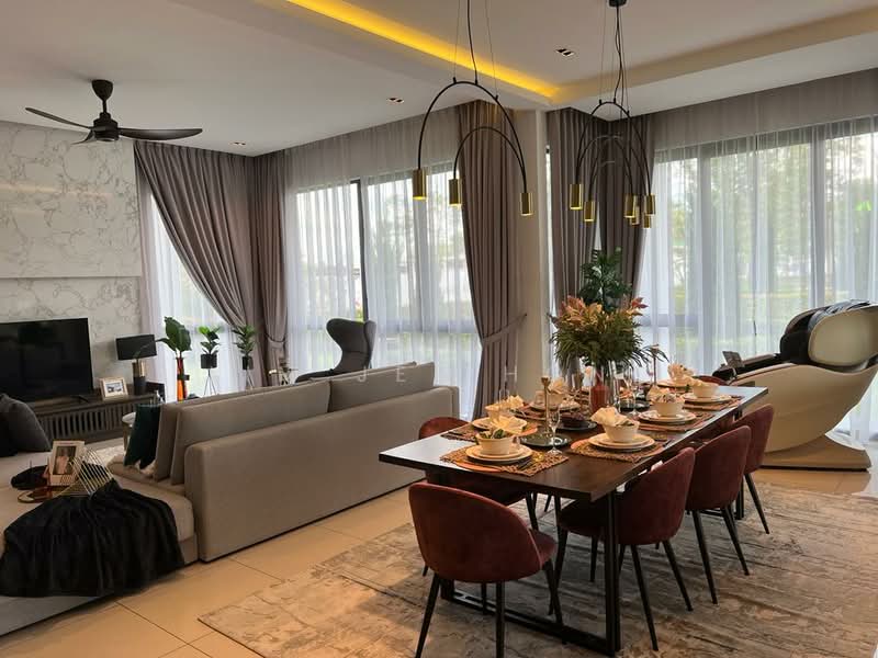 2-storey Terraced House for Sale in Puchong (Selangor) - Lim Jee Hone - Living Room - PropertyGuru.com.my