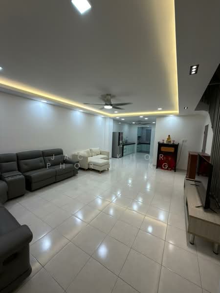 Rumah Teres 2 Tingkat untuk Dijual di Setia Alam (Selangor) - Jack Khor Phor Jiing - Living Room - PropertyGuru.com.my