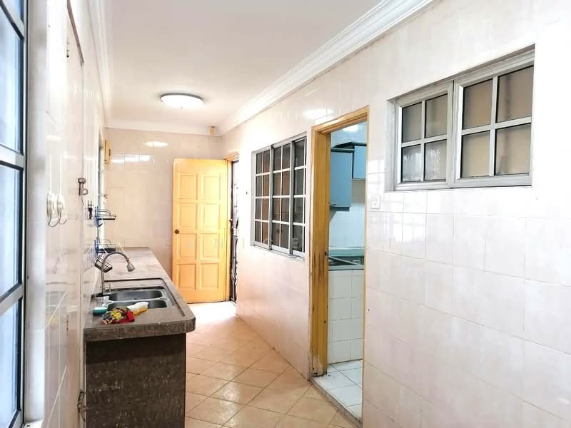 Rumah Teres untuk Disewa di Bukit Rahman Putra (Sungai Buloh) - Eunice Lai - Kitchen - PropertyGuru.com.my