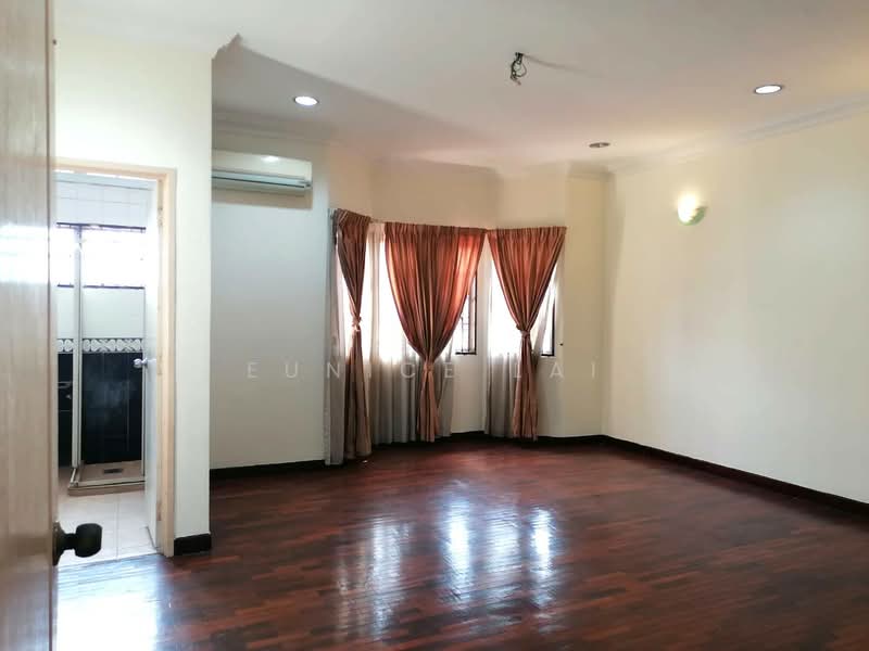 Rumah Teres untuk Disewa di Bukit Rahman Putra (Sungai Buloh) - Eunice Lai - Living Room - PropertyGuru.com.my