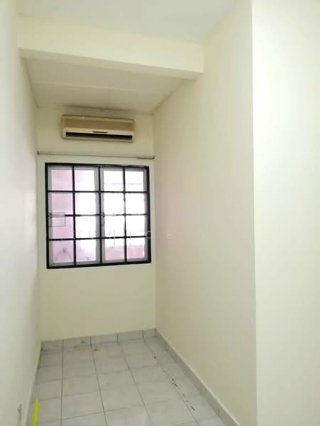 Rumah Teres untuk Disewa di Bukit Rahman Putra (Sungai Buloh) - Eunice Lai - Interior - PropertyGuru.com.my