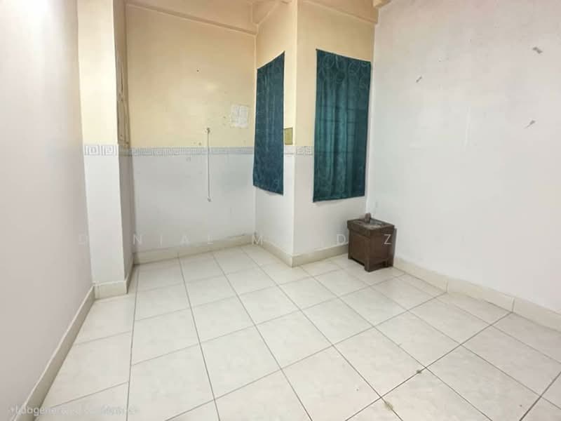 Apartment for Sale at Pangsapuri Seri Proton - Danial Mohd Zaki - Interior - PropertyGuru.com.my