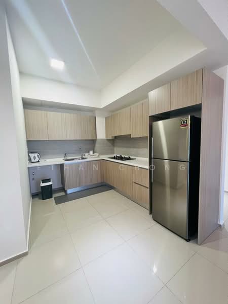 Service Residence for Sale at Gravit8, Klang - Ethan Chong - Kitchen - PropertyGuru.com.my