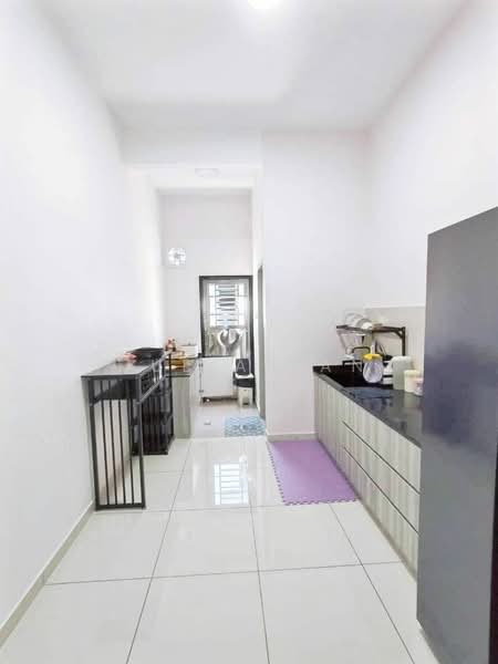 Terraced House for Sale in Johor Bahru (Johor) - Julia Tan - Kitchen - PropertyGuru.com.my
