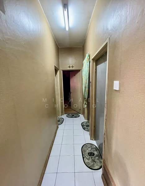 Pangsapuri untuk Dijual di Sri Teratai Apartment - Michael Choong - PropertyGuru.com.my