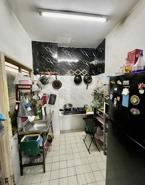 Pangsapuri untuk Dijual di Sri Teratai Apartment - Michael Choong - PropertyGuru.com.my