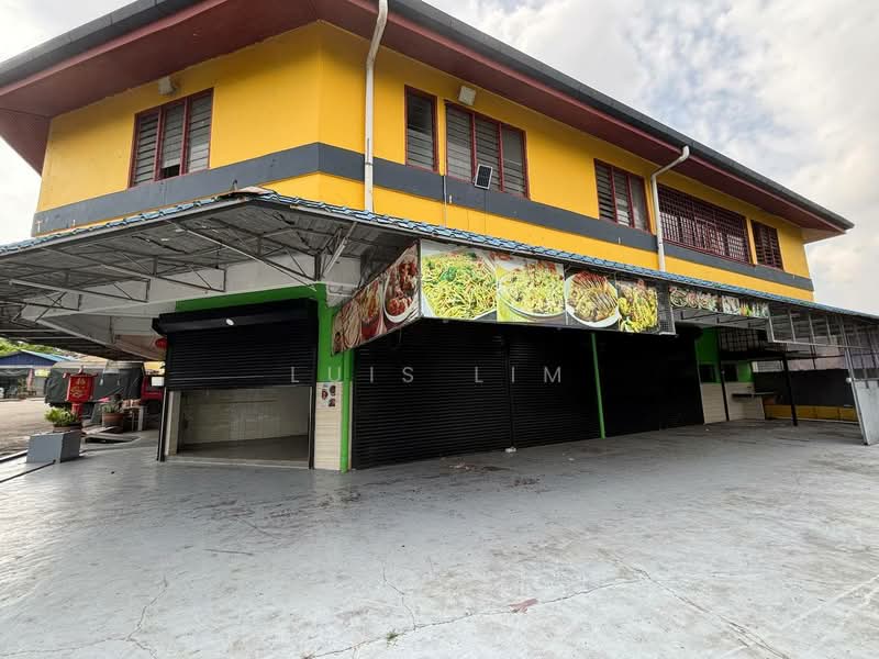 Kedai untuk Disewa di Taman Bukit Tiram (Ulu Tiram) - Luis Lim - Exterior - PropertyGuru.com.my